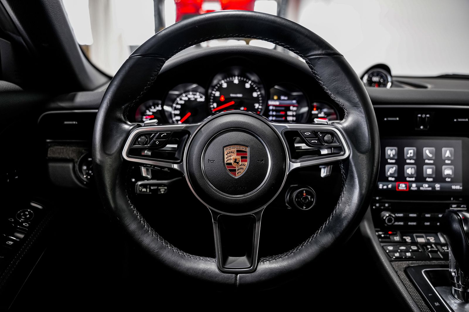 2017 Porsche 911 Targa 4S — photo 9