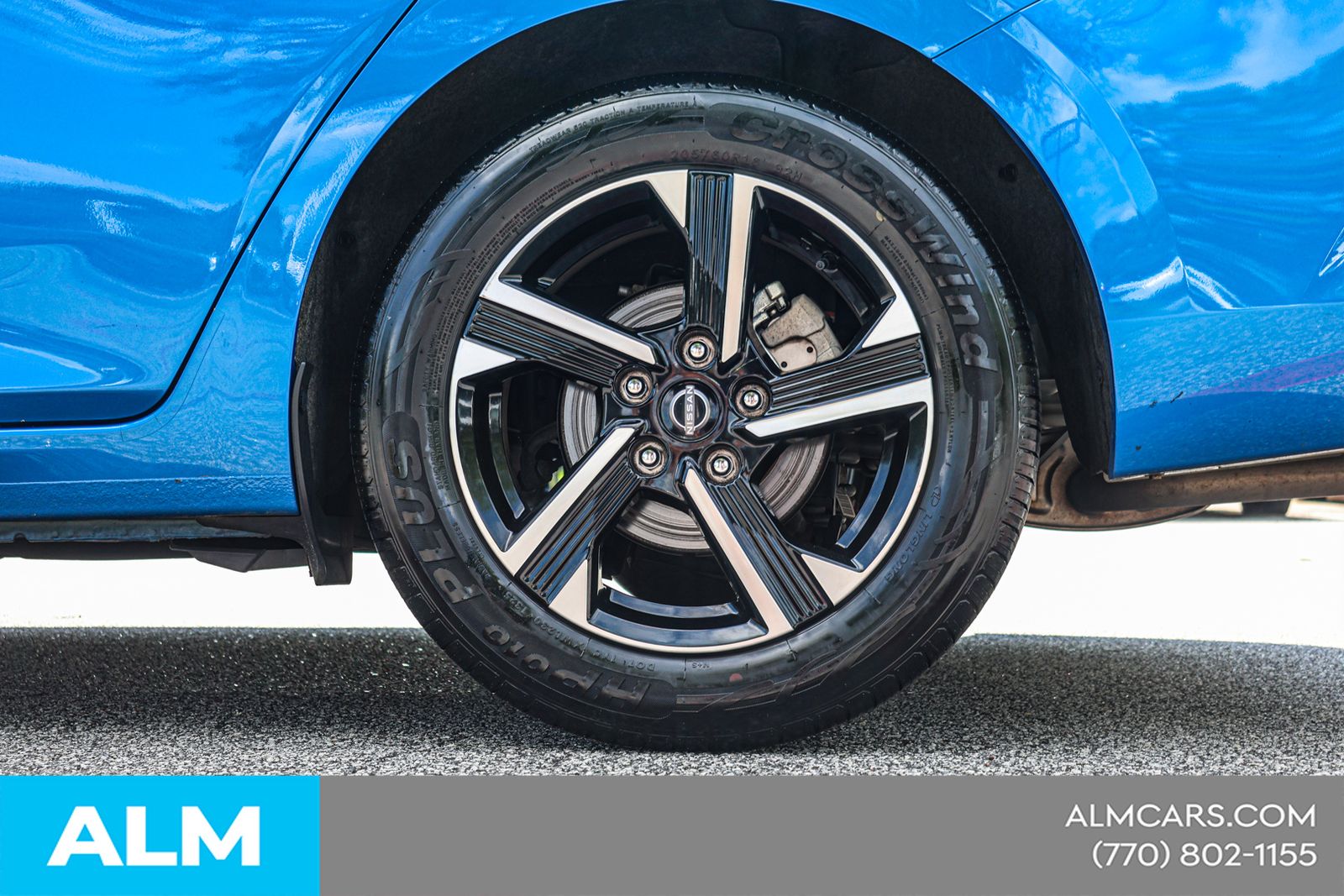 Used 2024 Blue Nissan SV image 17