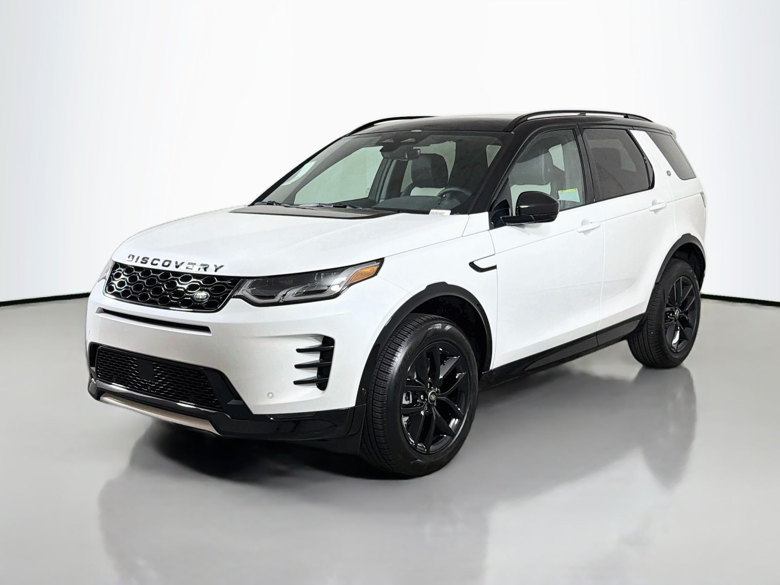Ostuni Pearl Wh 2026 Land Rover Discovery Sport SUV / Crossover All-Wheel Drive 9-Speed Automatic