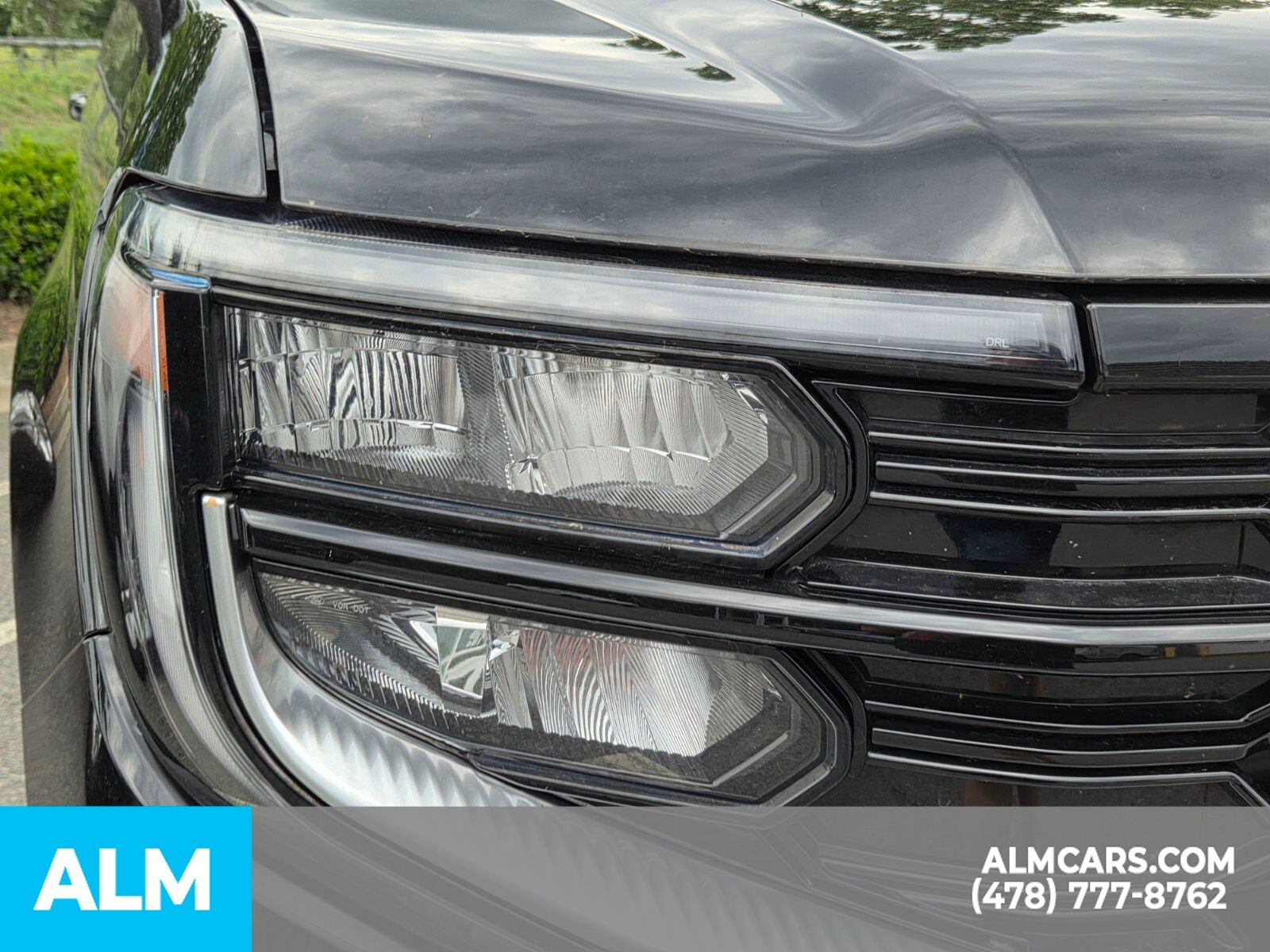 Used 2025 Black Ford Platinum image 28