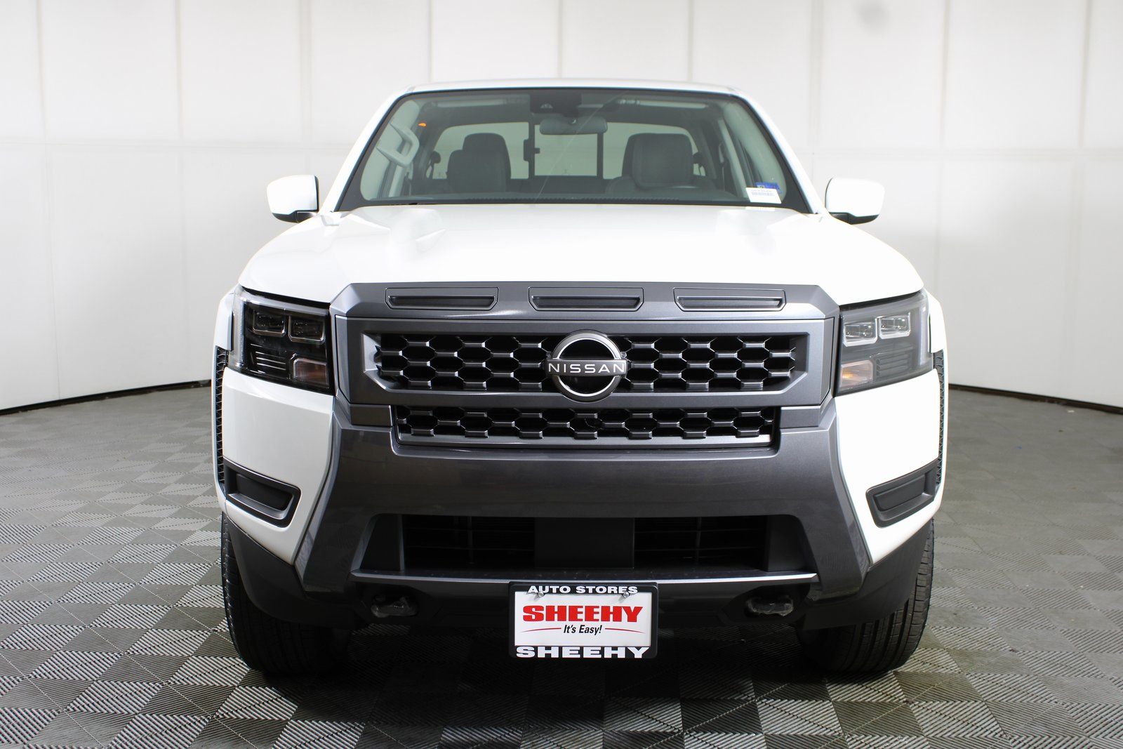 View vehicle photo 2