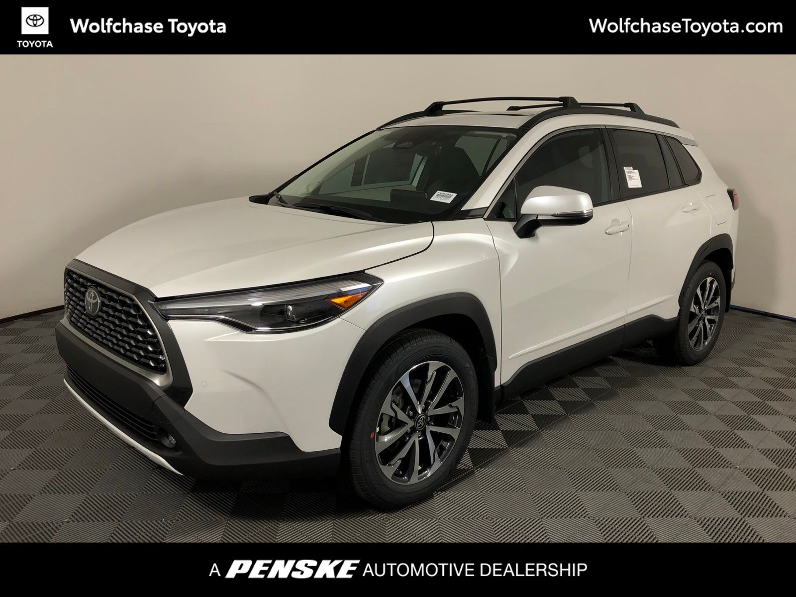 2025 Toyota Corolla Cross XLE -
                Cordova, TN