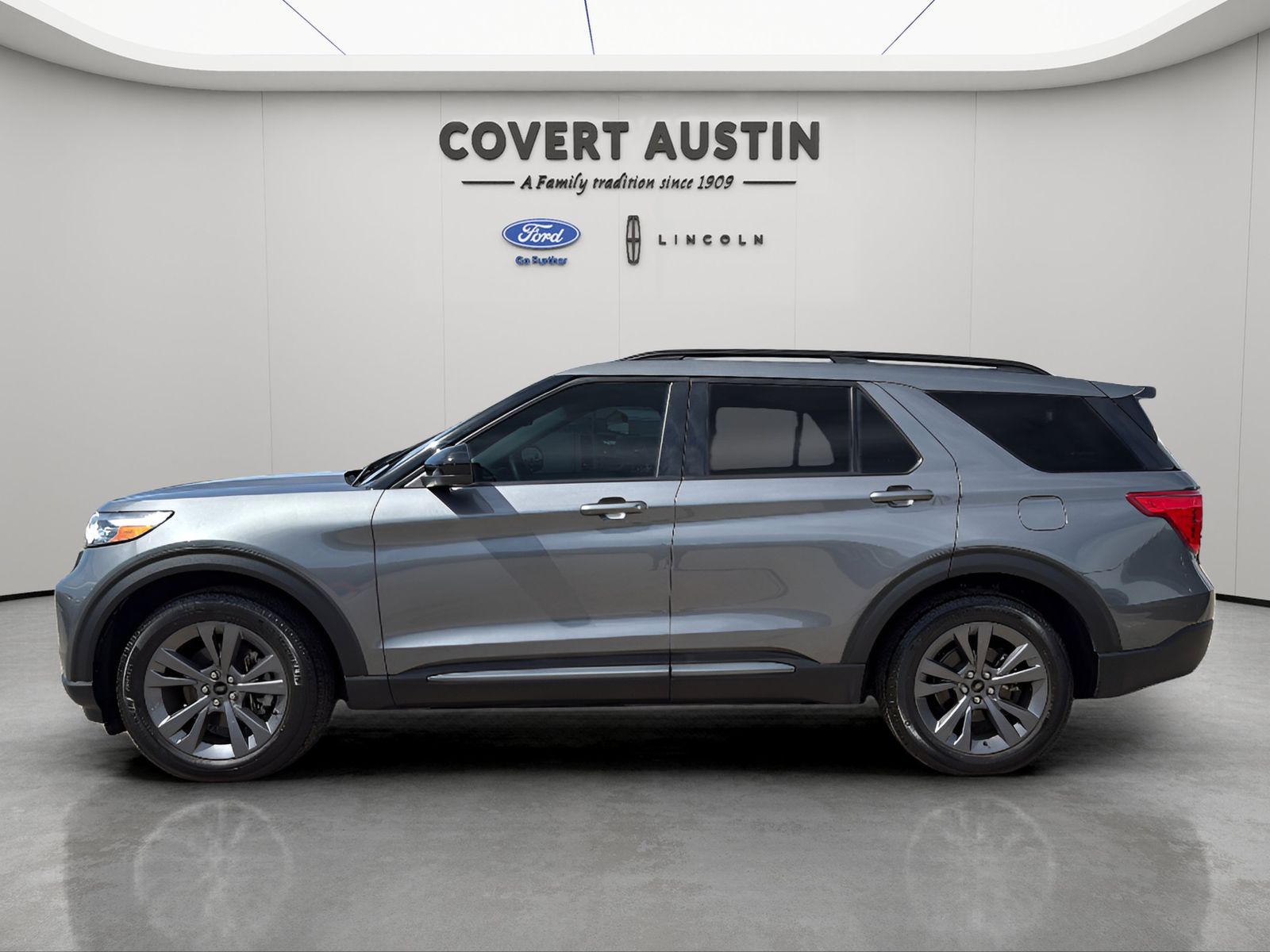 Used Car 2023 Ford Explorer  Xlt For Sale Under $35,000 In Austin, Texas