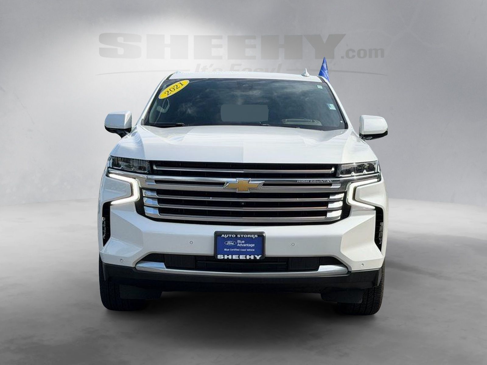 Used 2021 Iridescent Pearl Tricoat Chevrolet High Country image 16