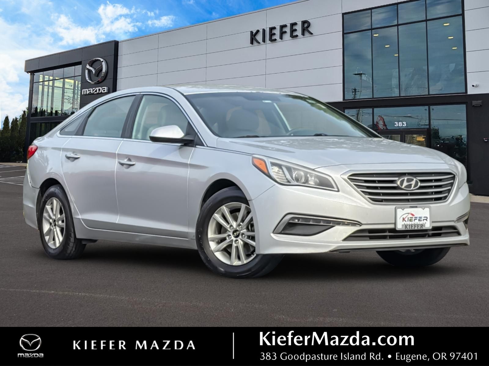 Symphony Silver 2015 Hyundai Sonata SE FWD Sedan Front-Wheel Drive 6-Speed Automatic