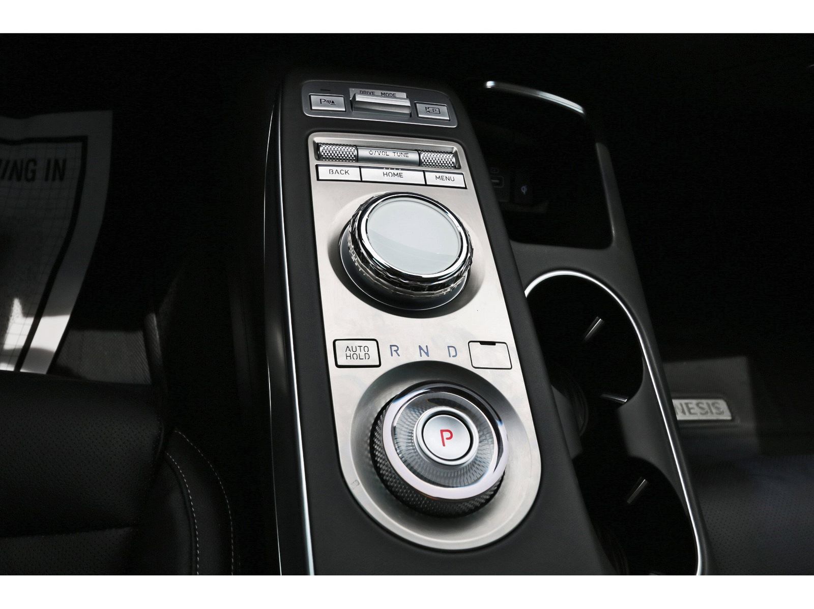 GV70 2.5T Standard
