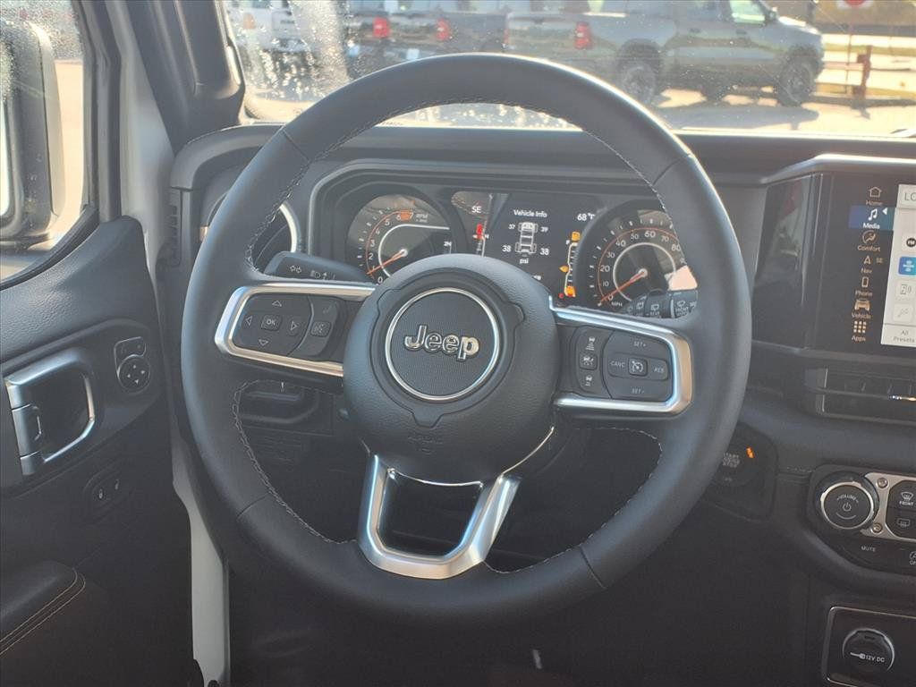 2026 Jeep Wrangler Sahara - 11