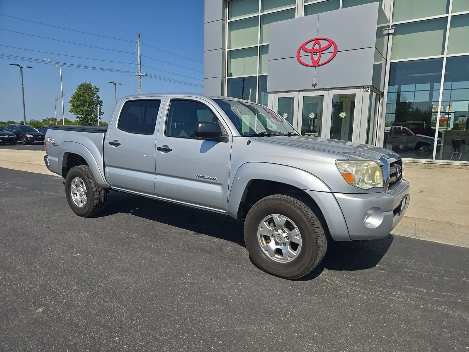 2005 Toyota Tacoma Base