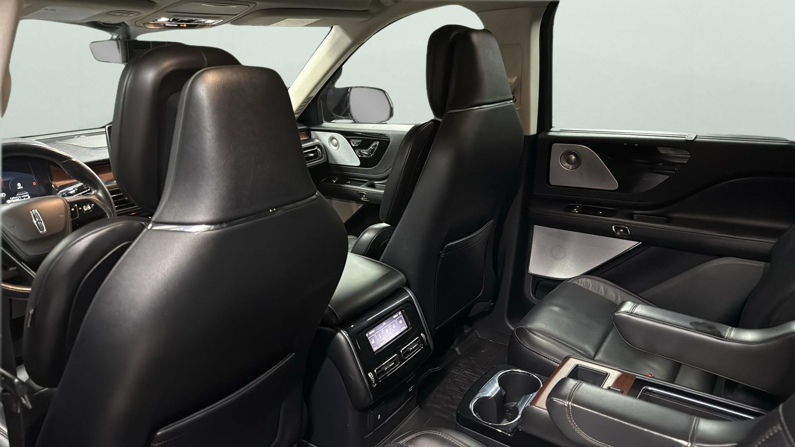 Used Car 2021 Lincoln Aviator  Reserve For Sale Under $30,000 In Austin, Texas