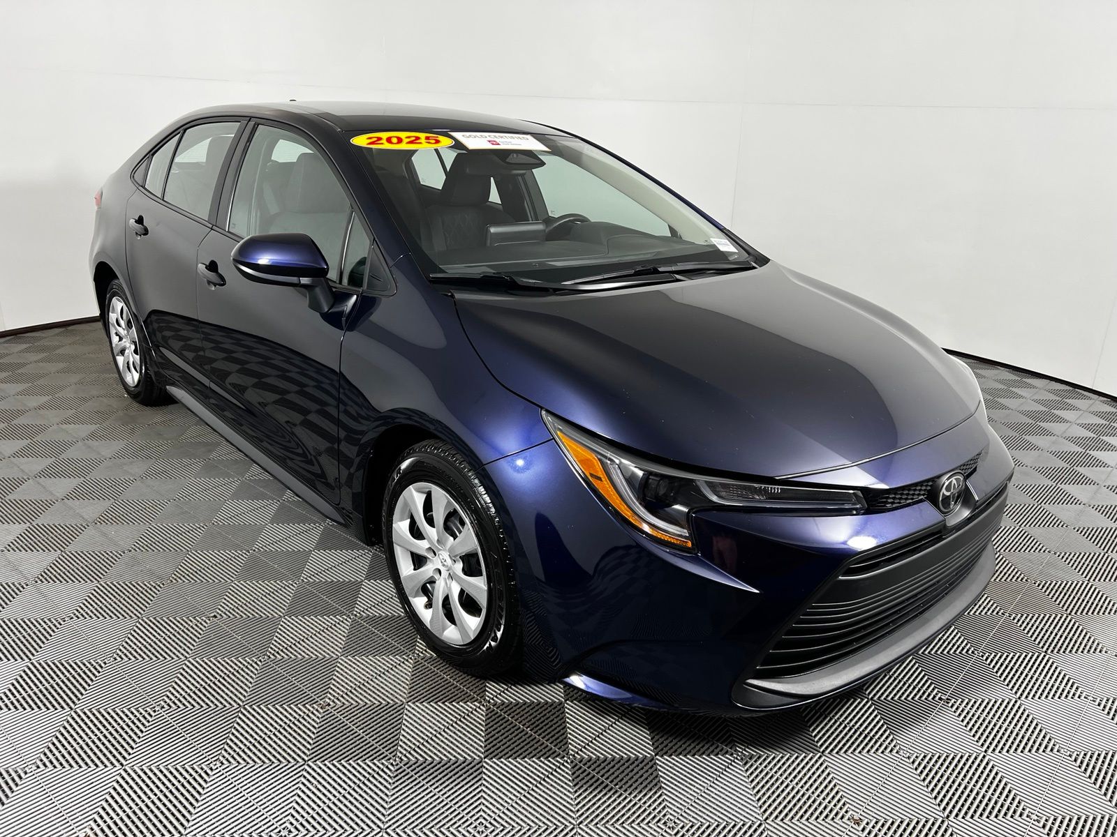 Thumbnail: 2025 Toyota Corolla - 3