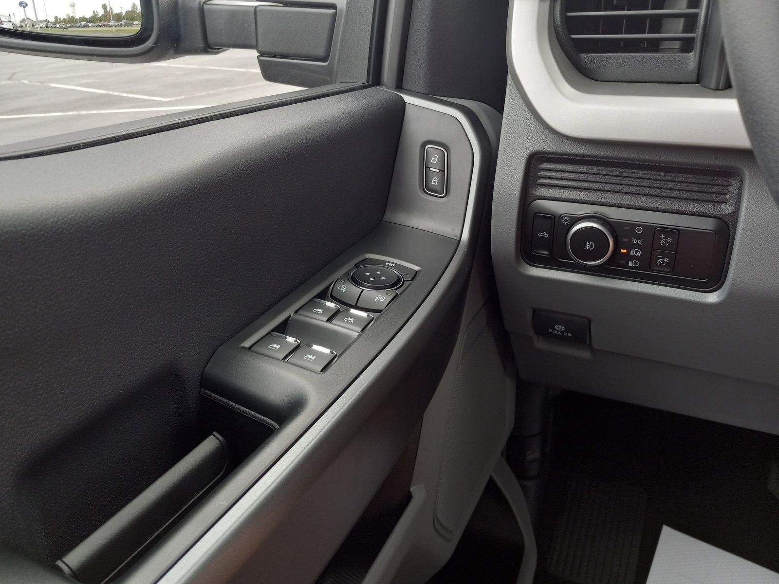 2026 Ford F-250SD image 25
