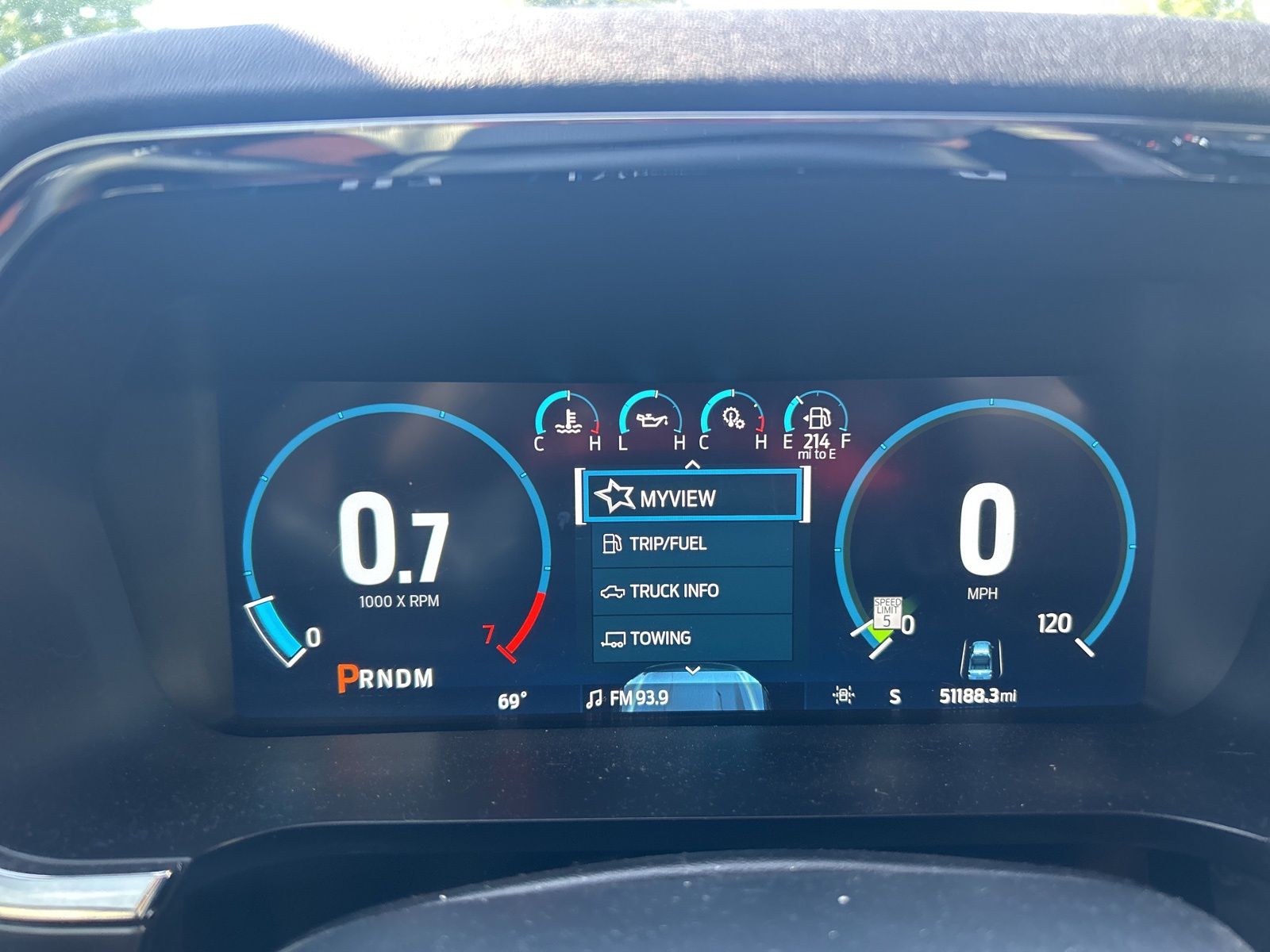 Certified Used 2023 Oxford White Ford Lariat image 6