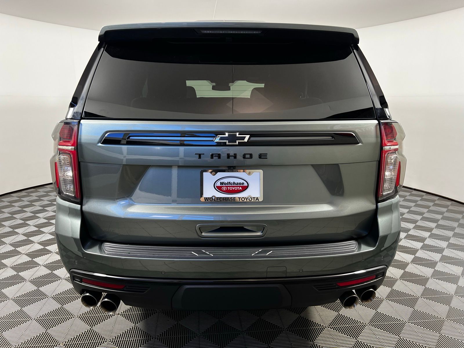 Thumbnail: 2023 Chevrolet Tahoe - 6