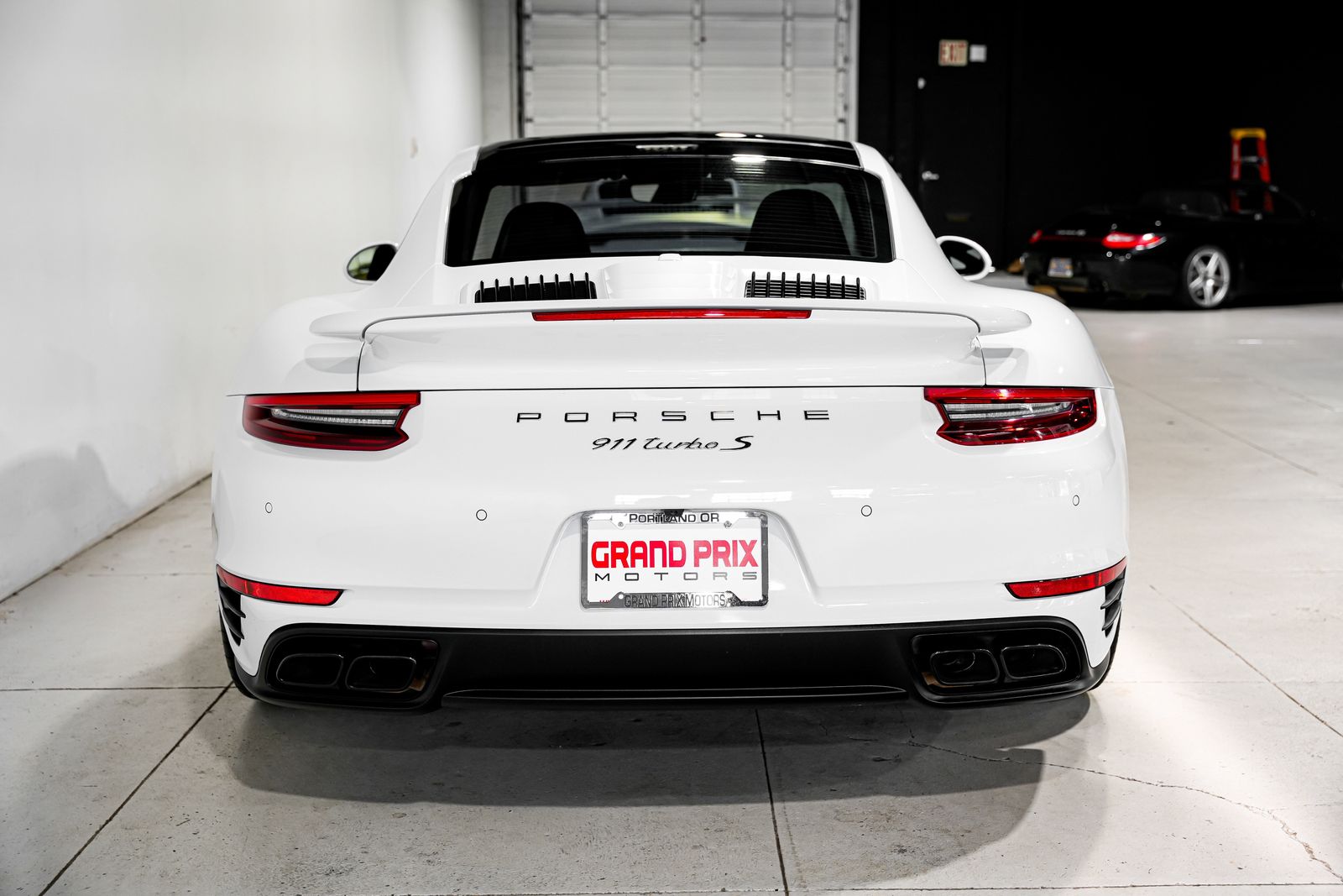 2018 Porsche 911 Turbo S — photo 4