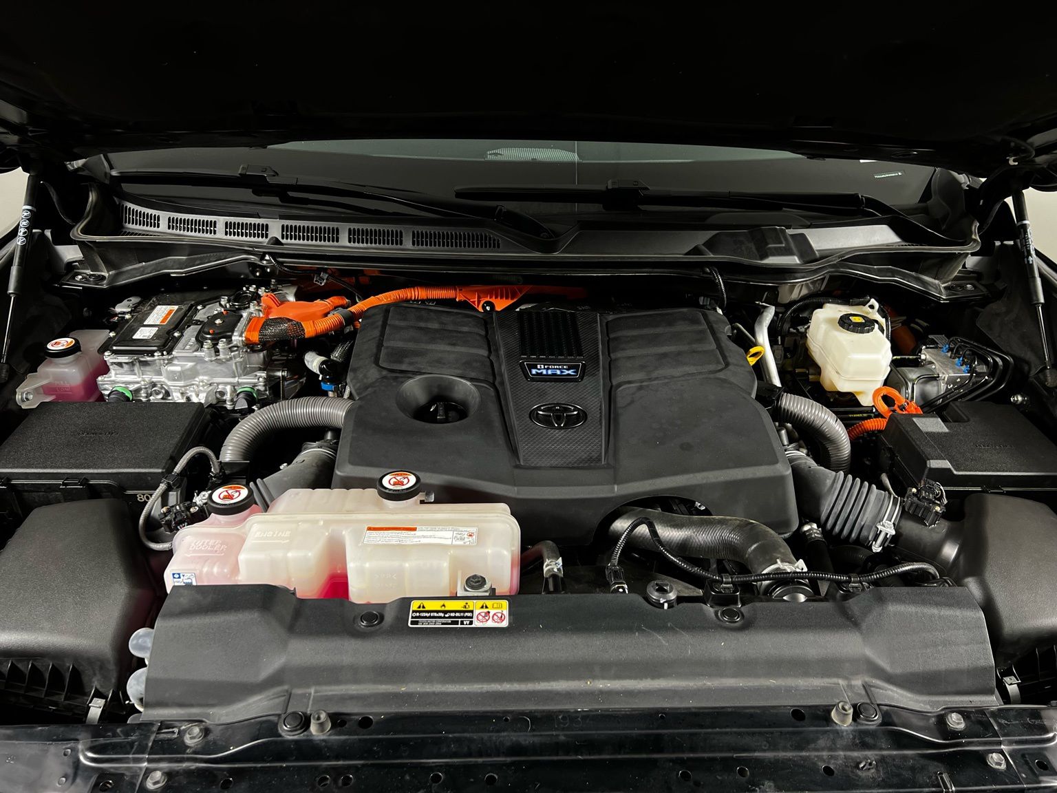 Thumbnail: 2023 Toyota Sequoia - 8