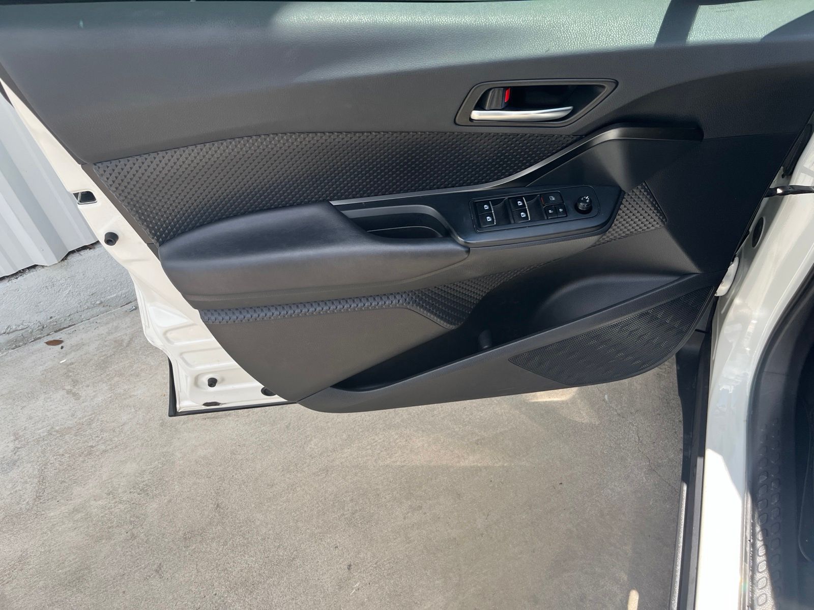 Used Car 2018 Toyota C-hr  Xle For Sale Under $15,000 In Austin, Texas