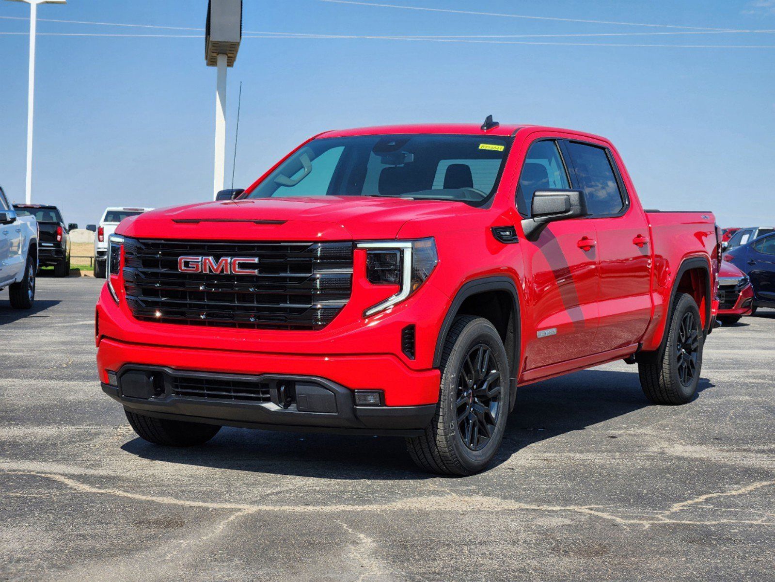 2025 GMC Sierra 1500 Elevation 2