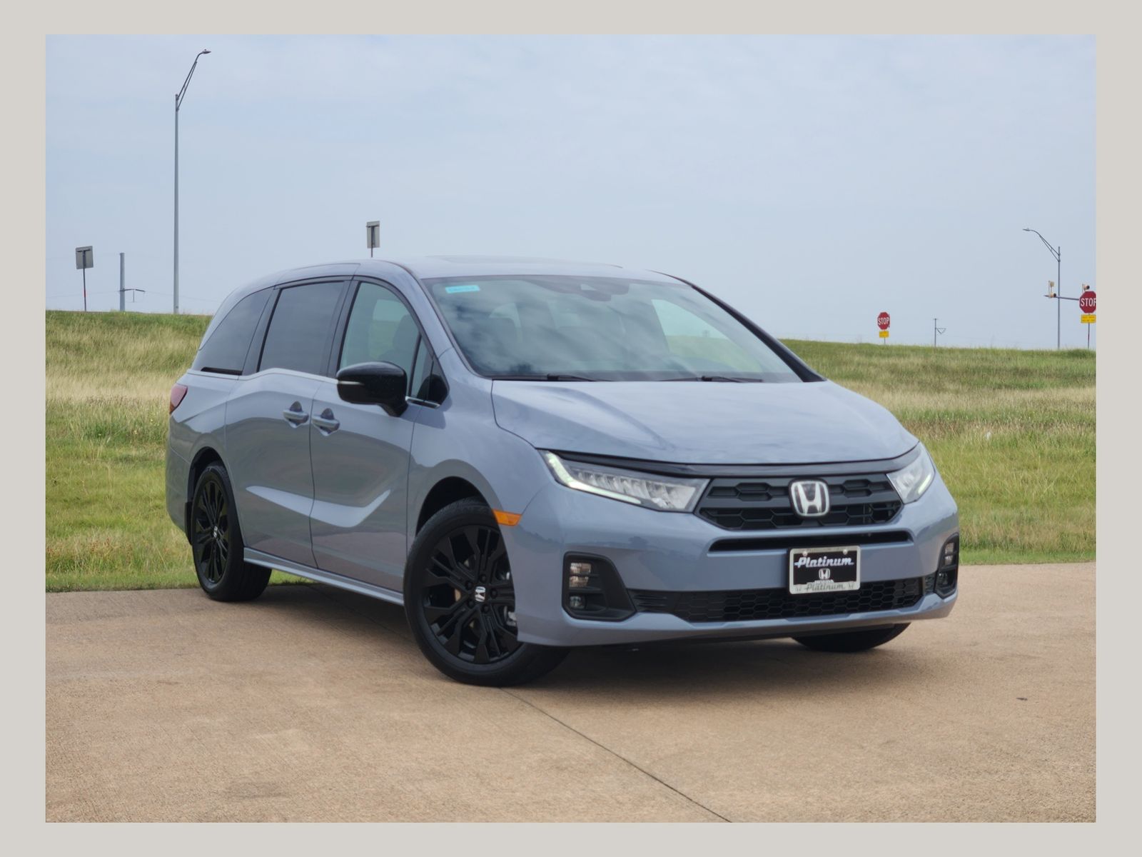 Sonic Gray Pearl 2026 Honda Odyssey Minivan Front-Wheel Drive Automatic