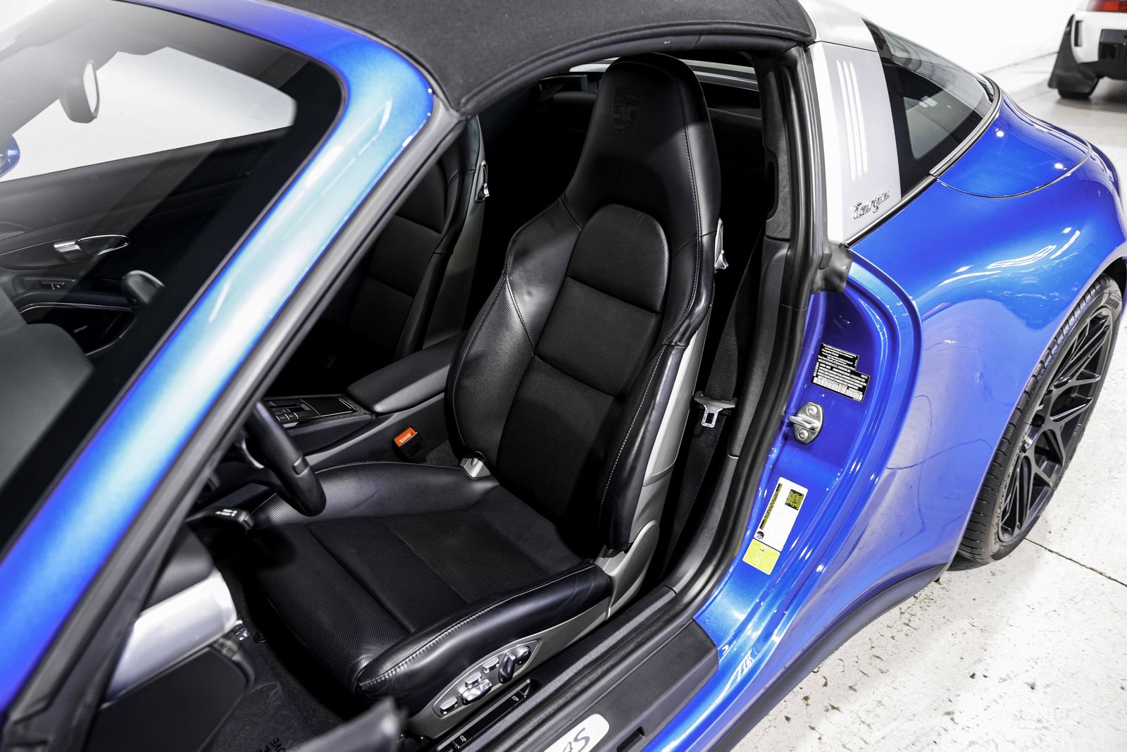 2016 Porsche 911 Targa 4S — photo 20