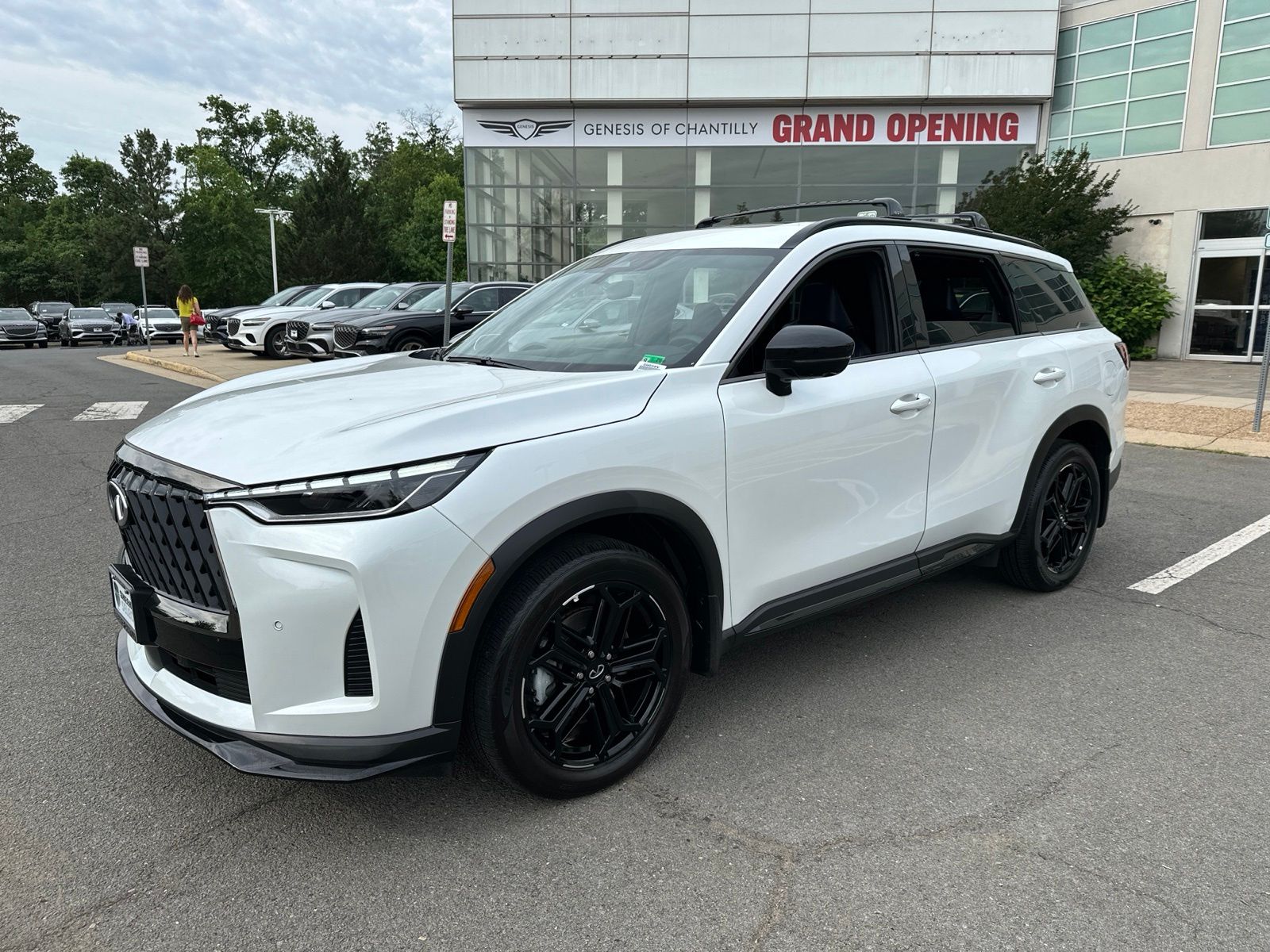 Used 2026 White INFINITI SPORT image 3