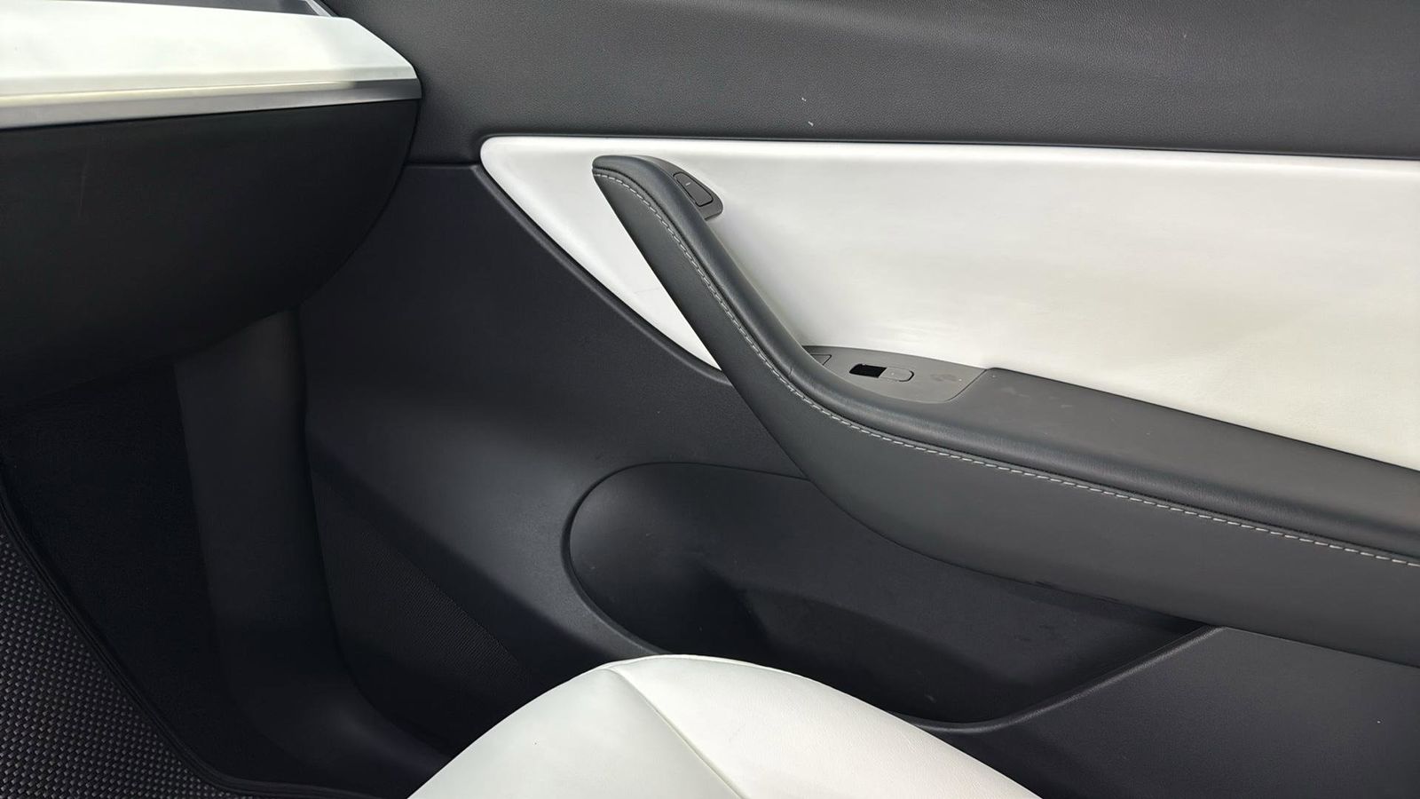 Used Car 2020 Tesla Model Y  Performance For Sale Under $30,000 In Austin, Texas