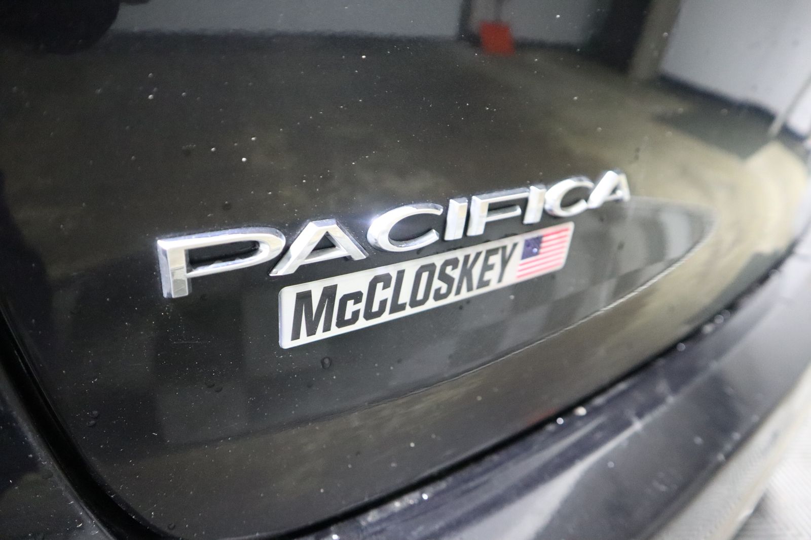 2020 Chrysler Pacifica Limited photo