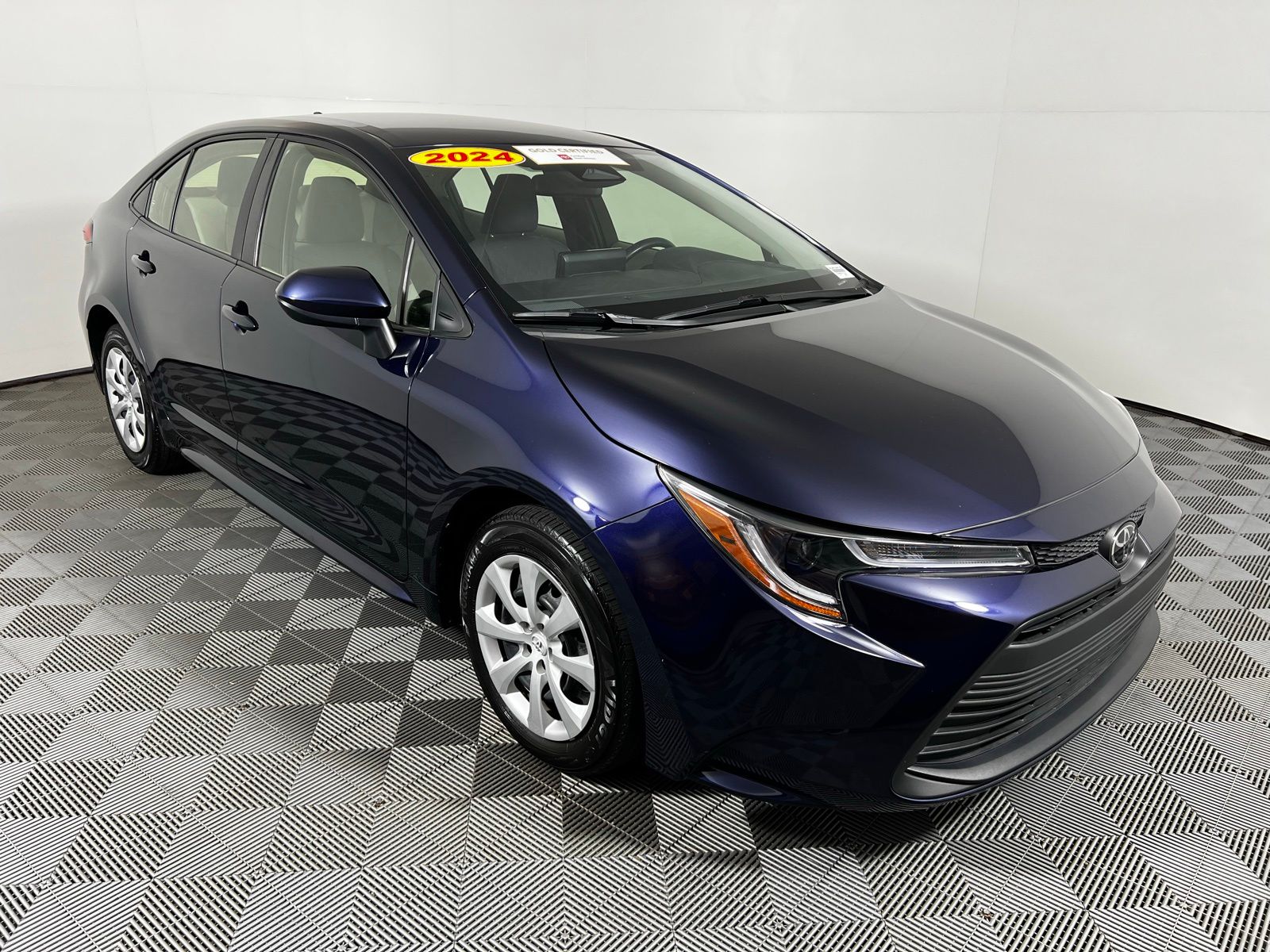 Thumbnail: 2024 Toyota Corolla - 3