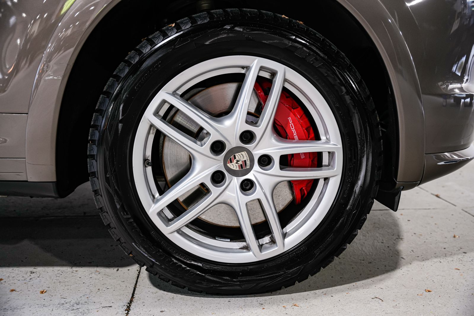2013 Porsche Cayenne Turbo — photo 57