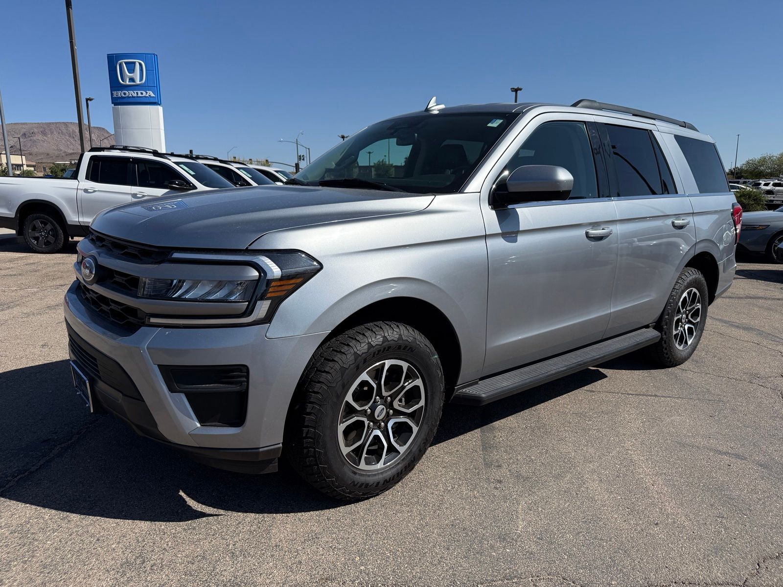 2024 Ford Expedition XLT RWD
