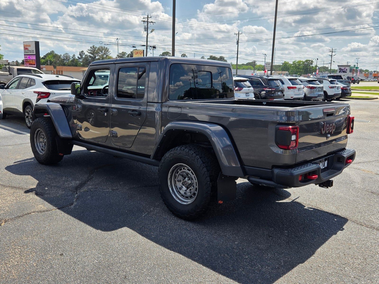 Used 2021 Gray Jeep Rubicon image 8