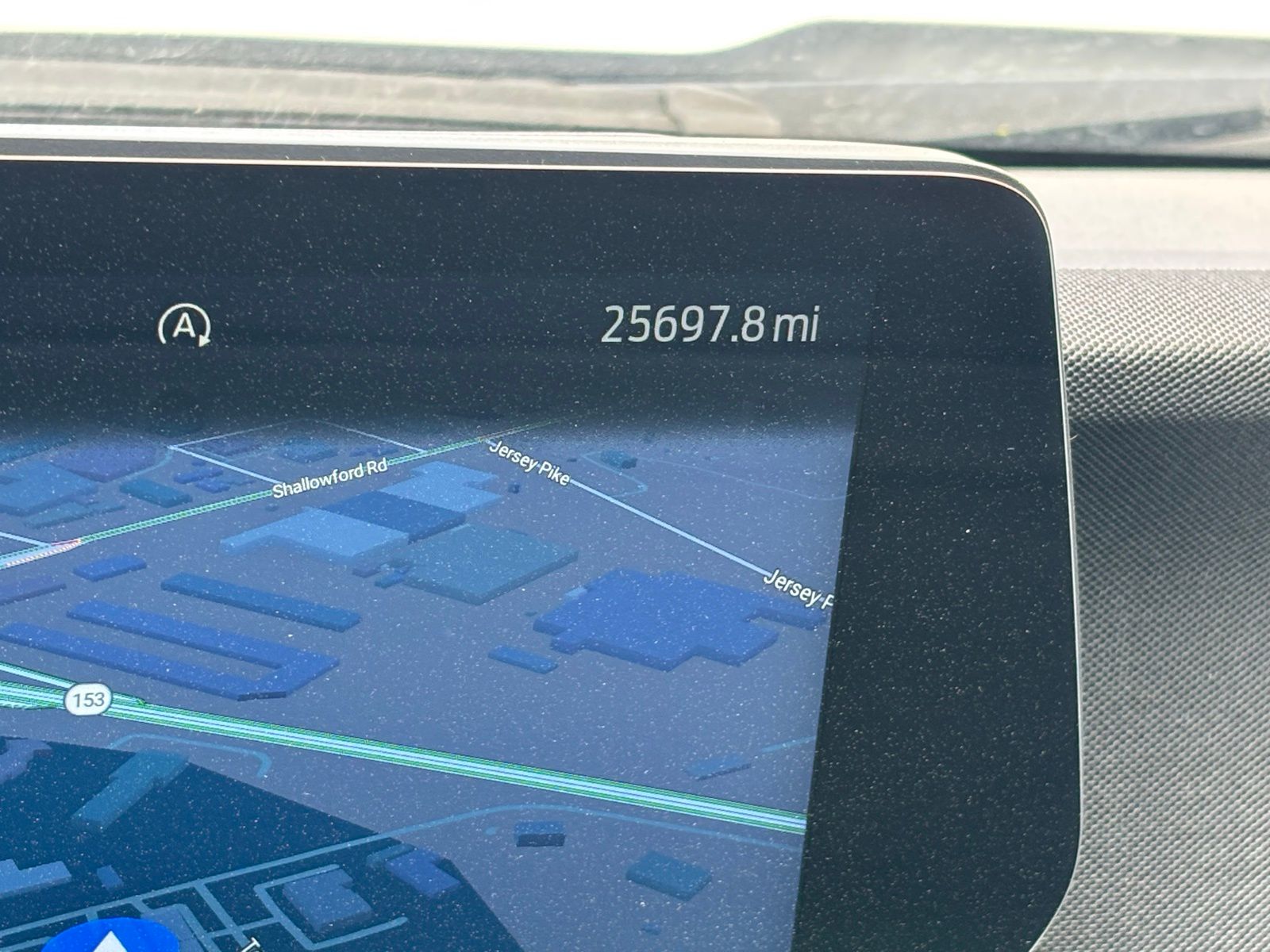 View vehicle photo 6