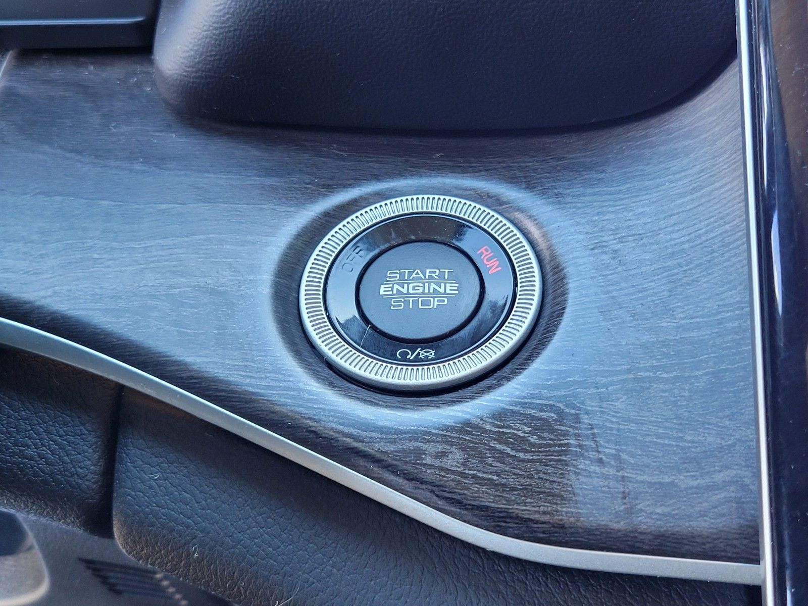 Used 2021 White Jeep Limited image 24