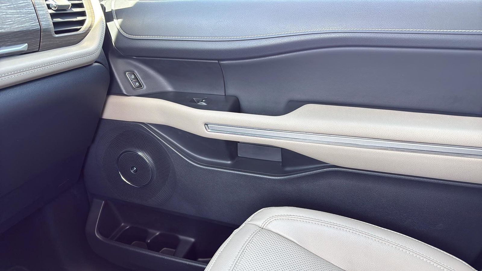 Used Car 2023 Ford Expedition  Limited For Sale Under $60,000 In Austin, Texas