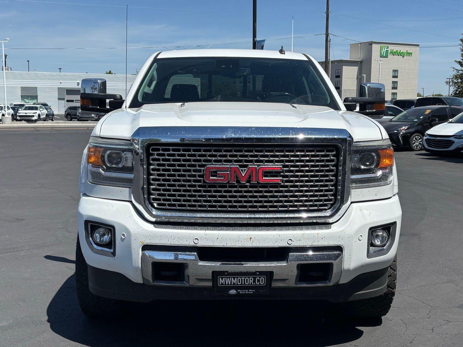 2015 GMC Sierra 4WD Crew Cab Short Box's photo