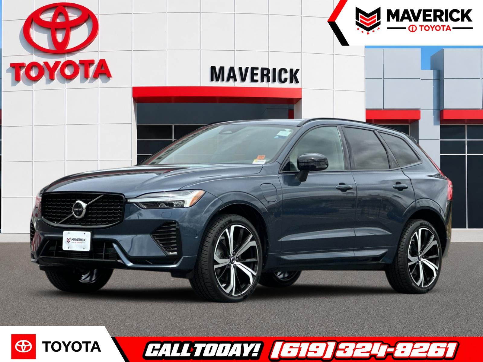 Denim Blue Metallic 2022 Volvo XC60 T8 Recharge R-Design eAWD SUV / Crossover All-Wheel Drive Automatic