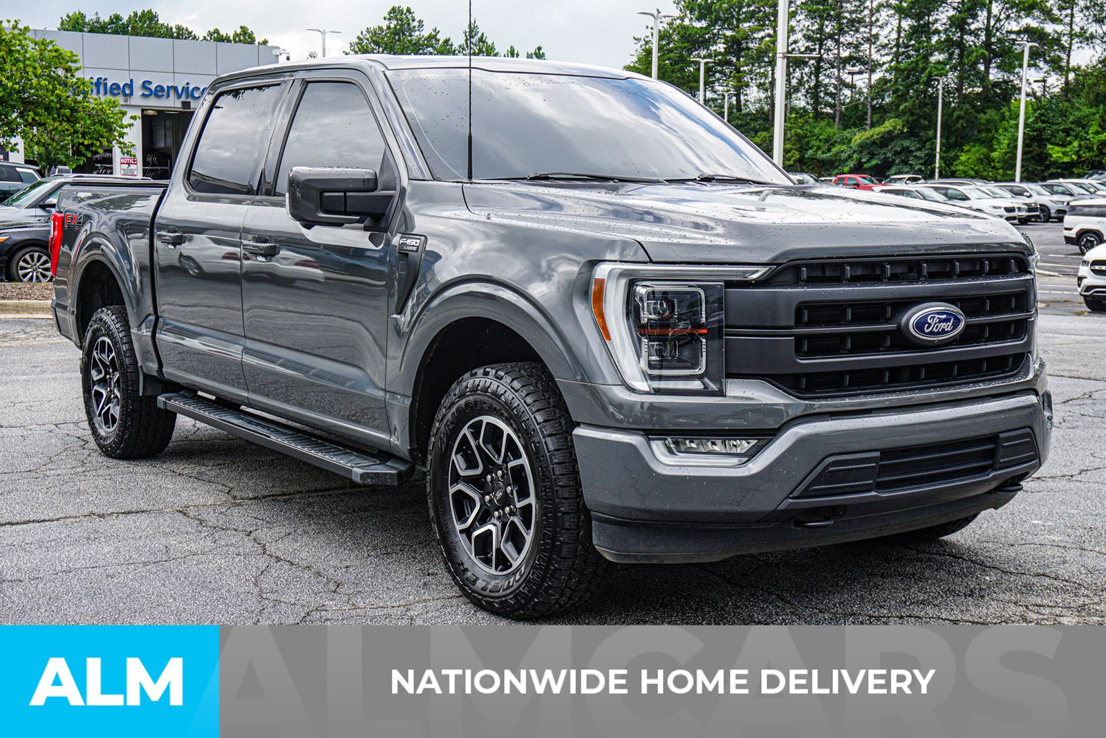 Used 2021  Ford Lariat image 6