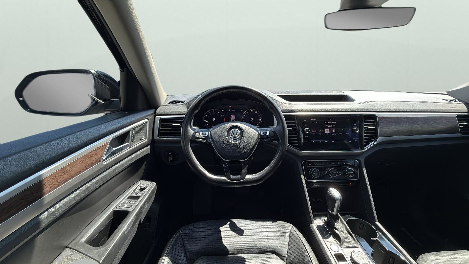 Used Car 2018 Volkswagen Atlas  Sel Premium For Sale Under $25,000 In Austin, Texas