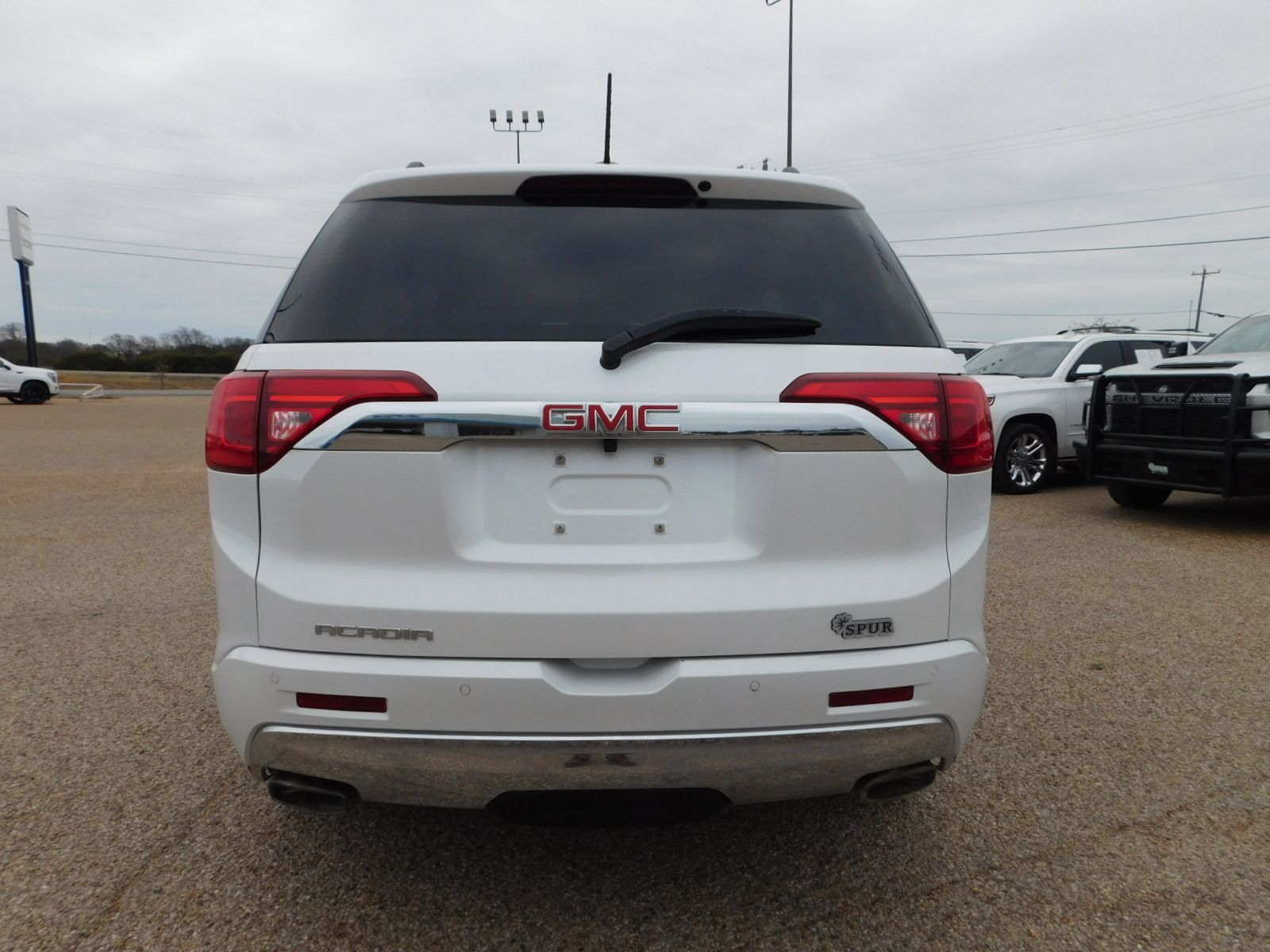 2017 GMC Acadia Denali 20