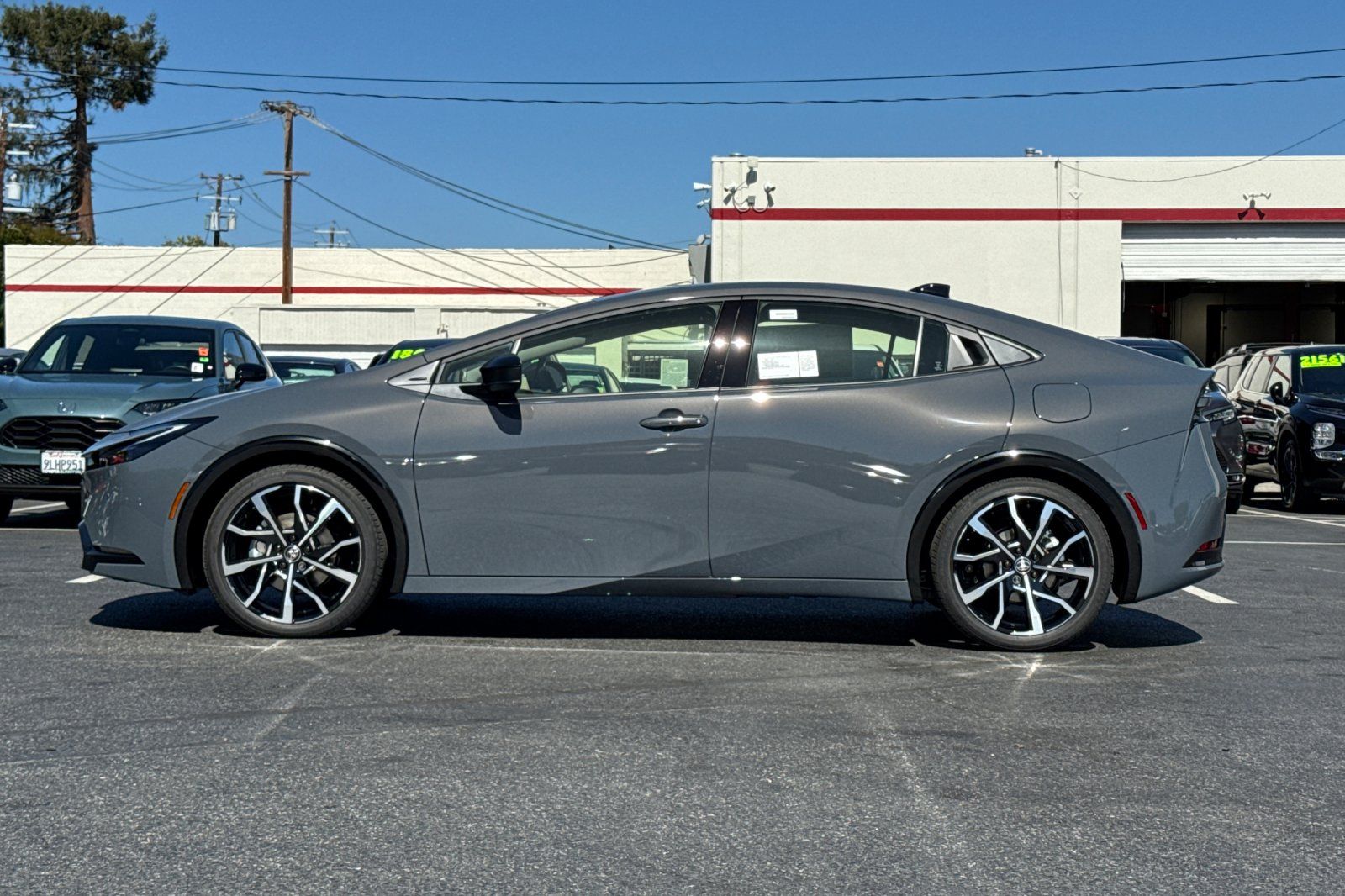 New 2026 Toyota Prius Plug-in Hybrid Hatchback