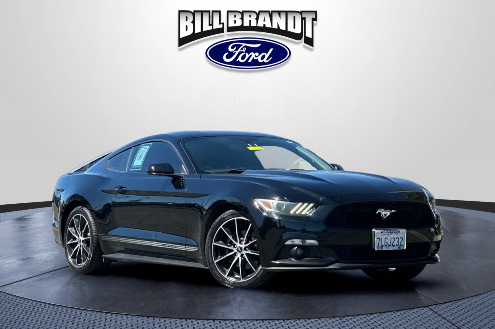  2015 Ford Mustang EcoBoost Coupe RWD   