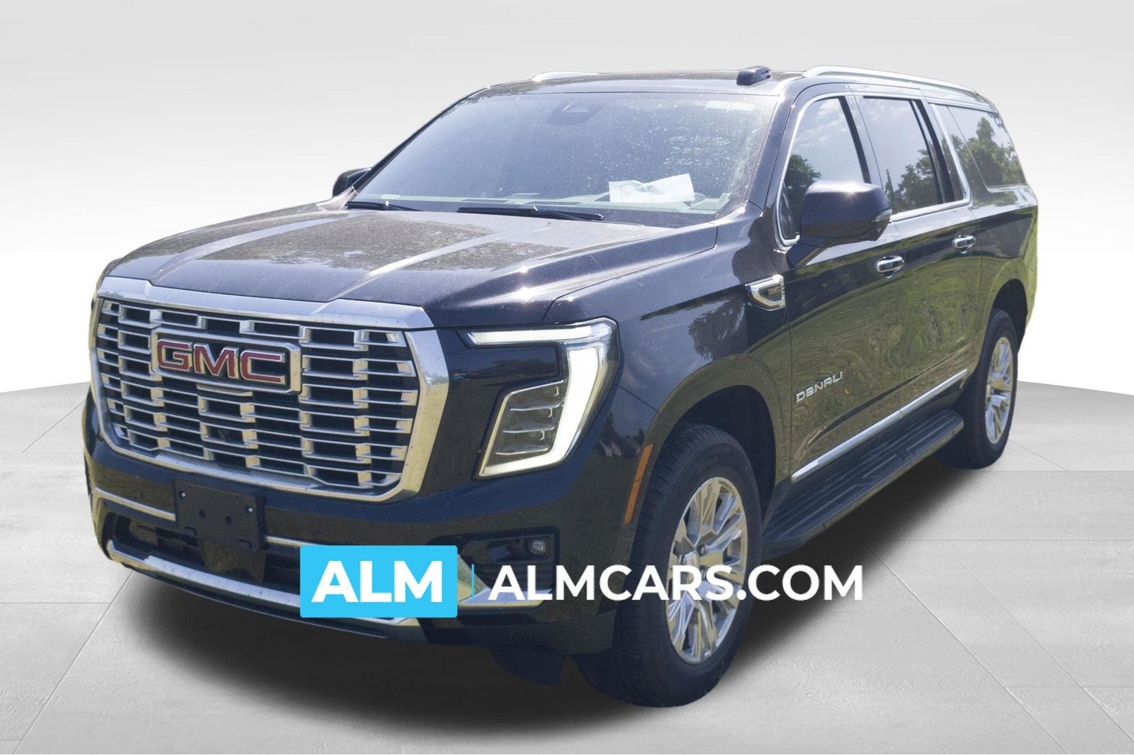 2025 GMC Yukon Denali AWD's photo