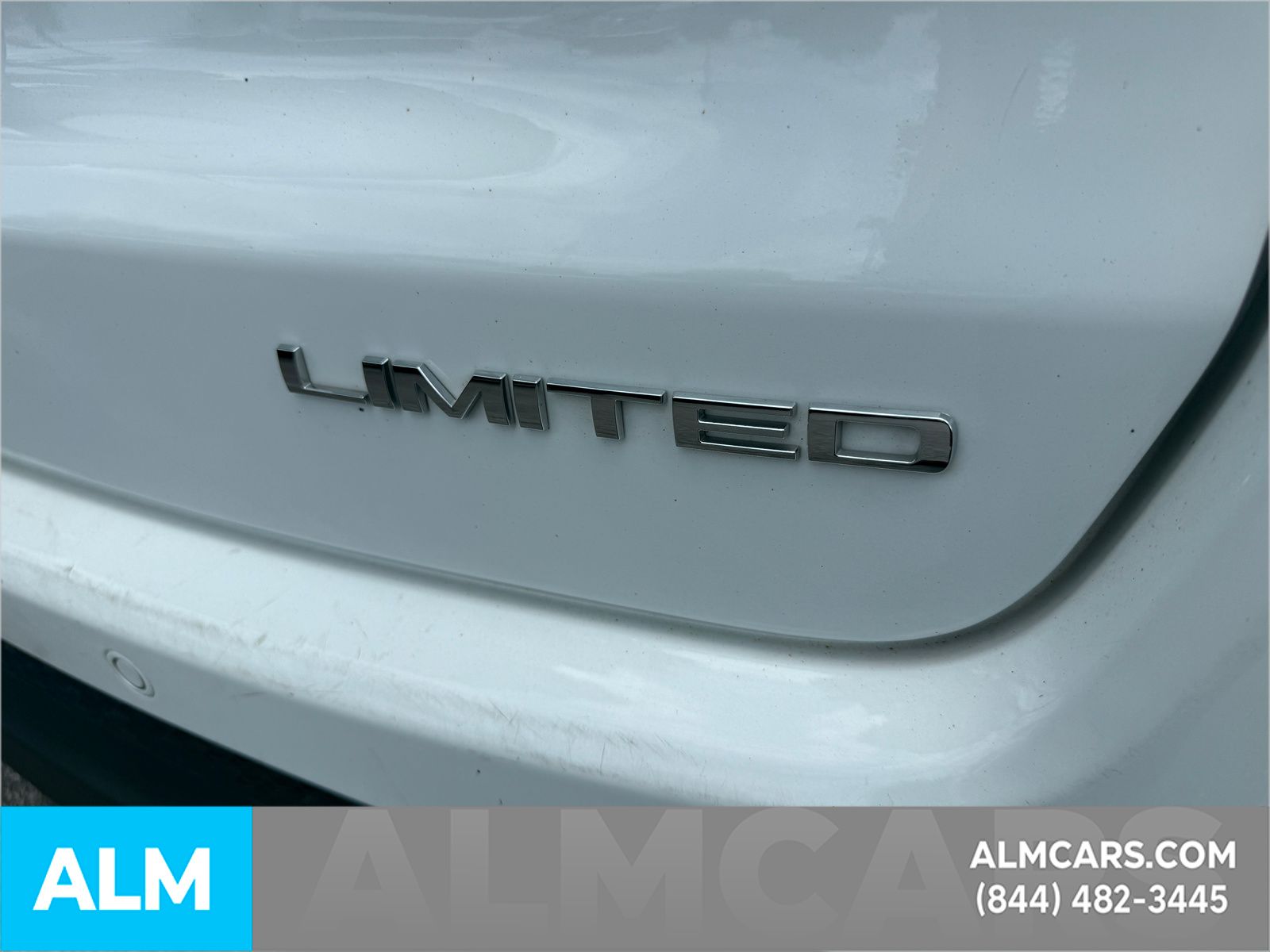 Used 2025 Bright White Clearcoat Jeep Limited image 8