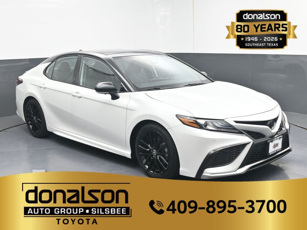 2023 Toyota Camry XSE V6's photo