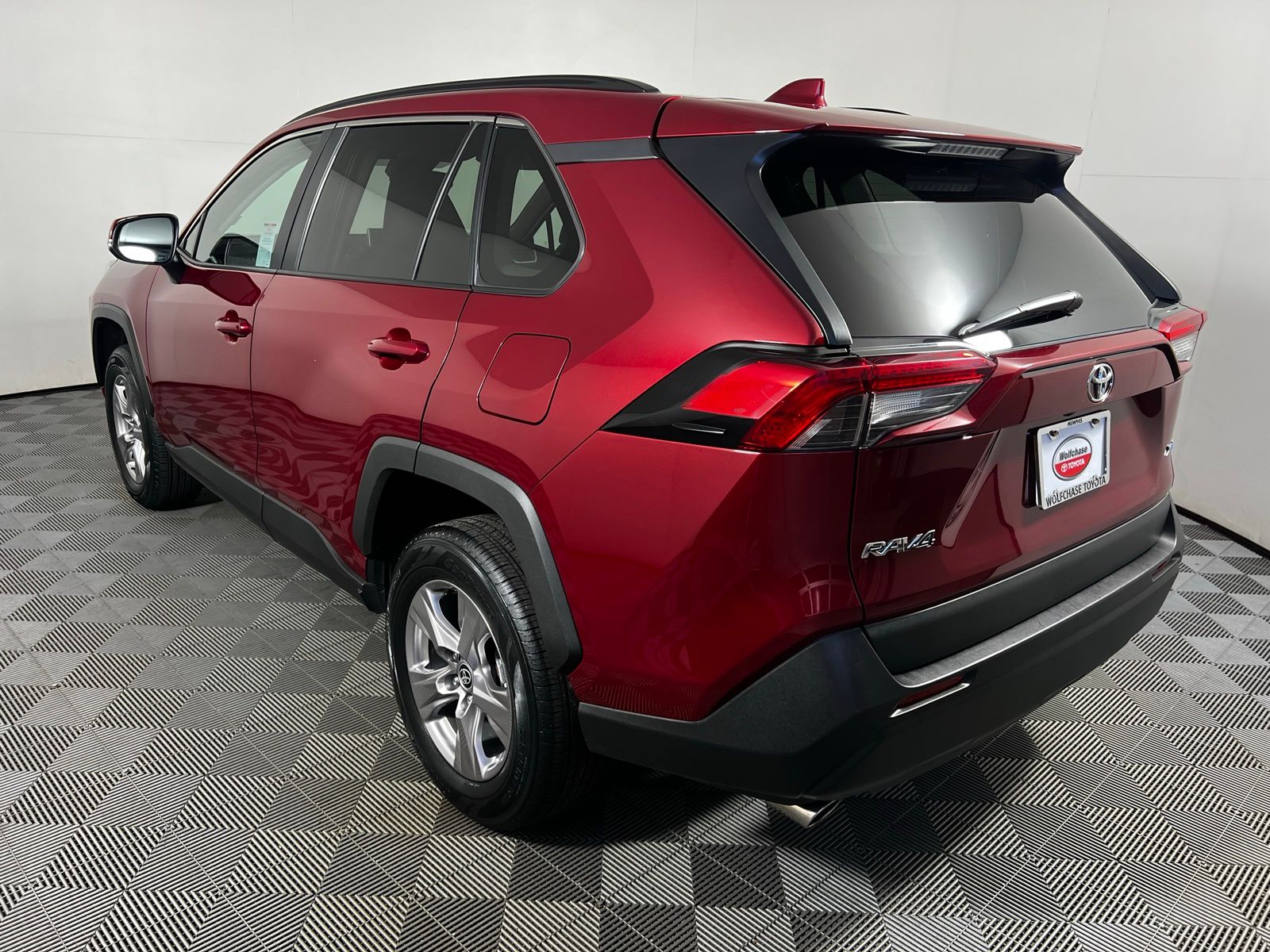 2023 Toyota RAV4 XLE 7