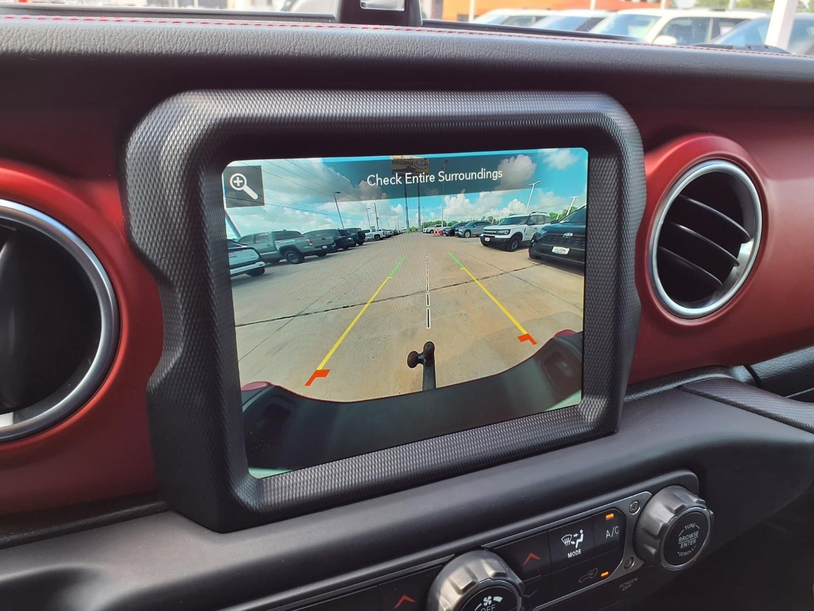 2022 Jeep Gladiator Rubicon - 11