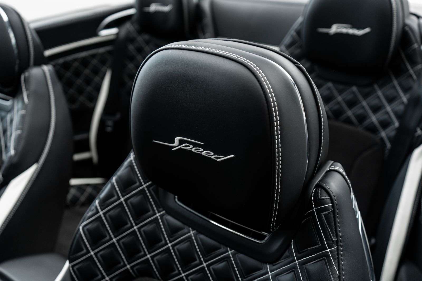 2024 Bentley Continental GTC Mulliner - Photo 28