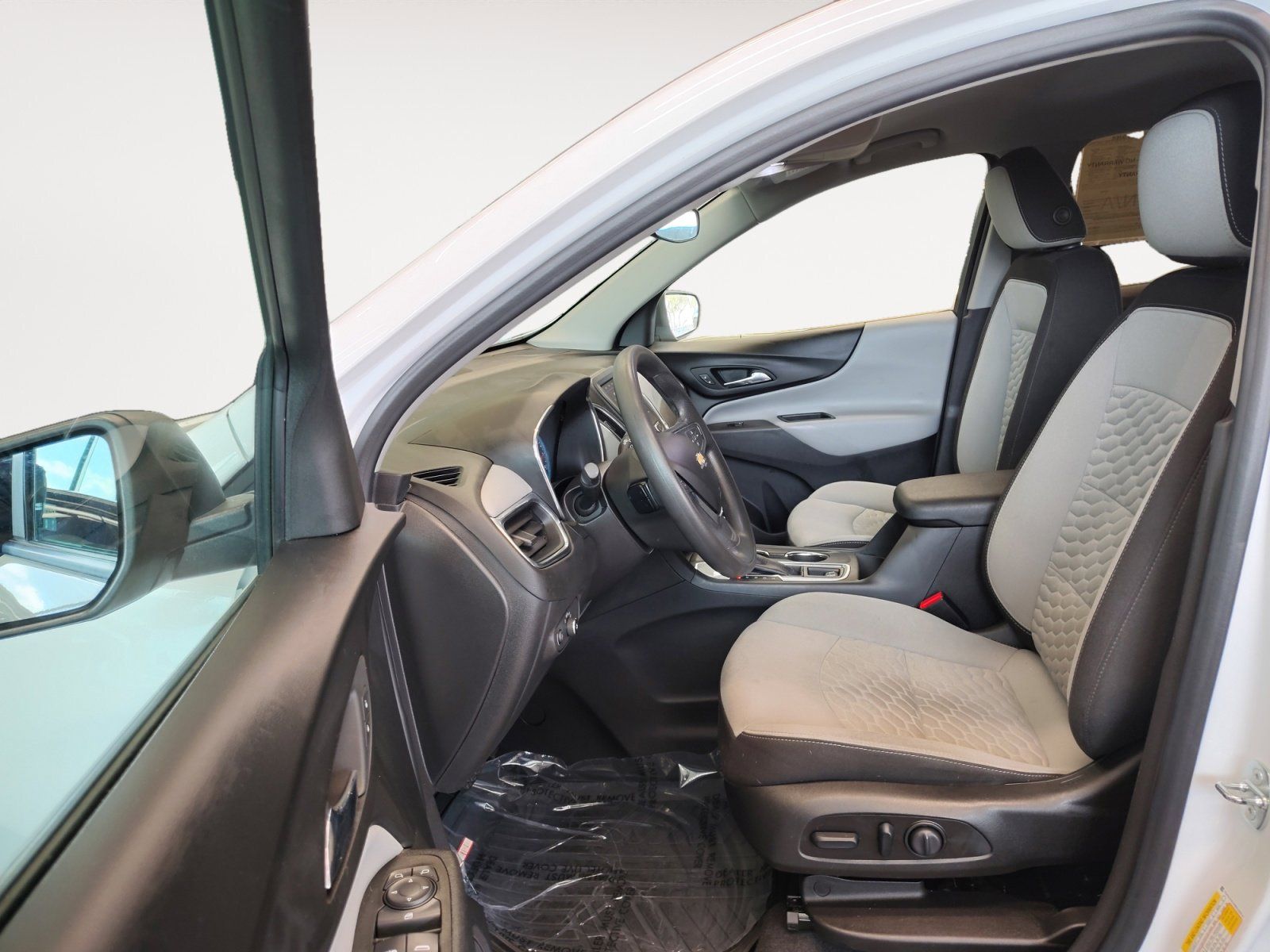 Used Car 2021 Chevrolet Equinox  Ls For Sale Under $15,000 In San Antonio, Texas