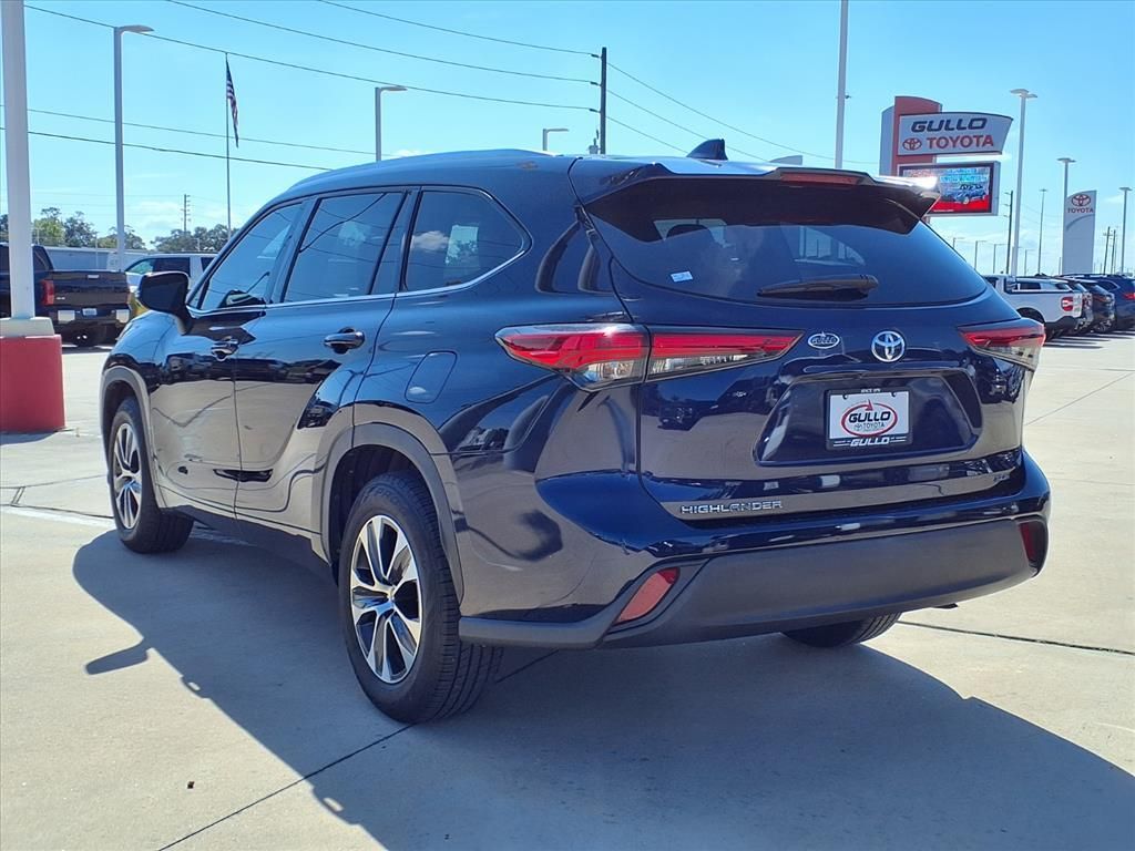 2021 Toyota Highlander XLE Blue at DeMontrond Mazda
