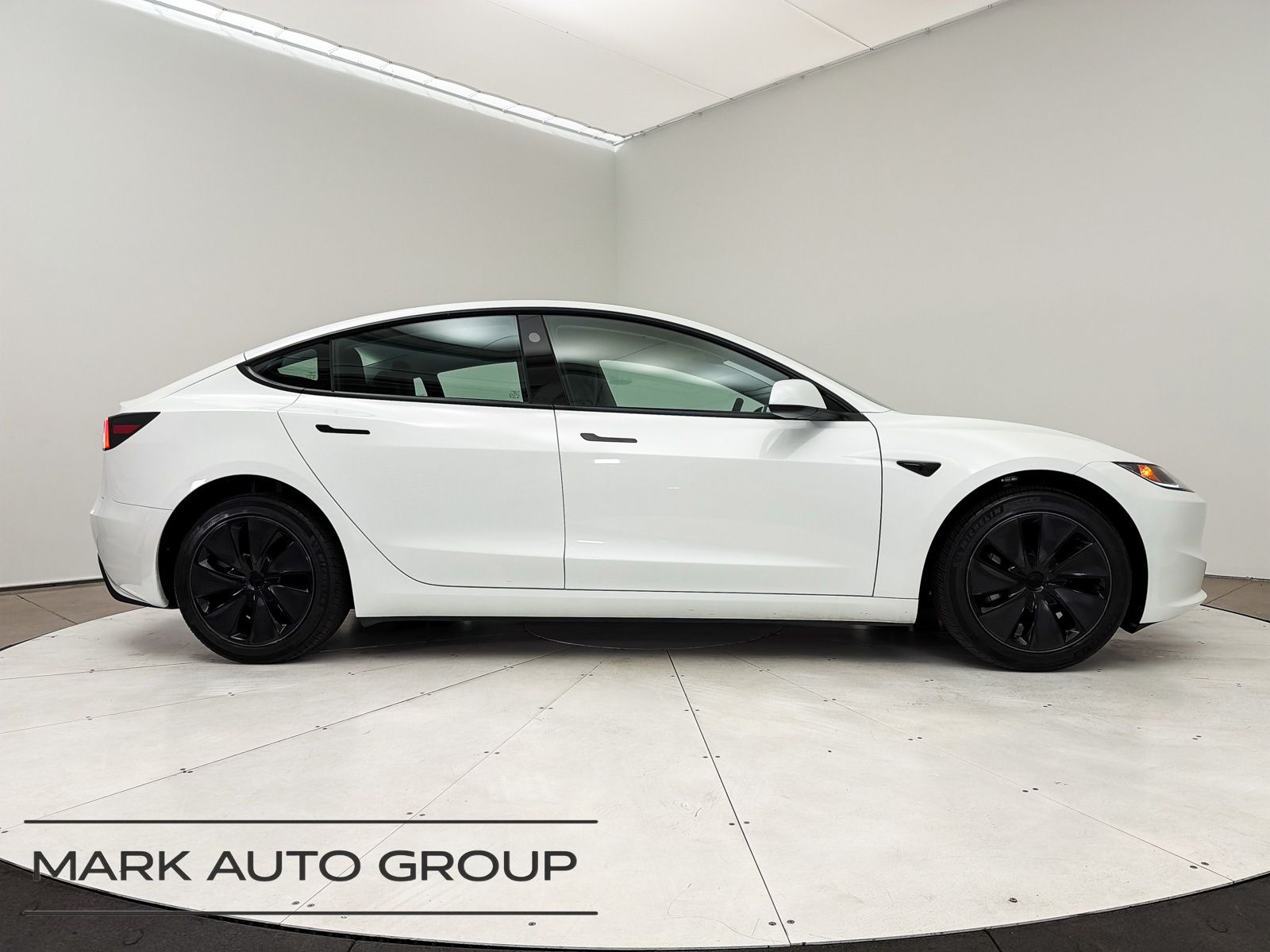 2024 Tesla Model 3 Base