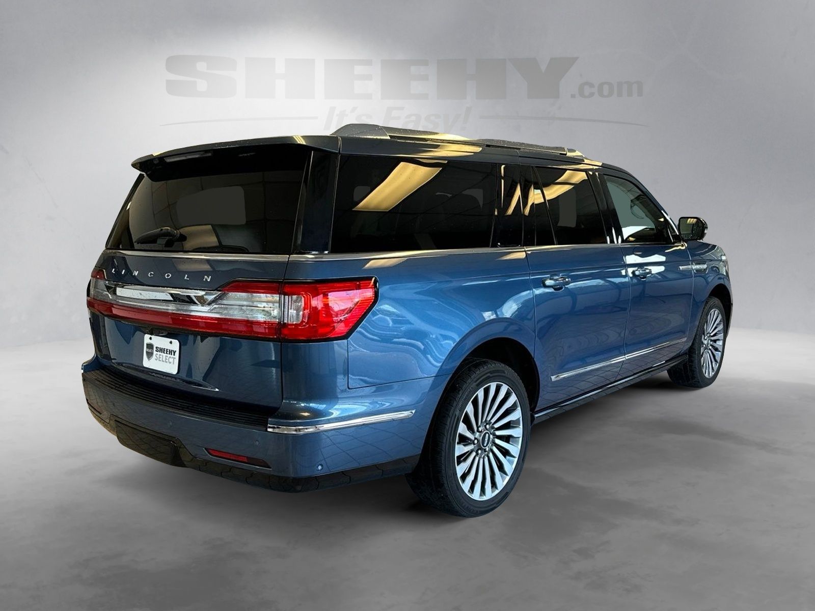 Used 2020 Blue Diamond Lincoln Reserve image 13